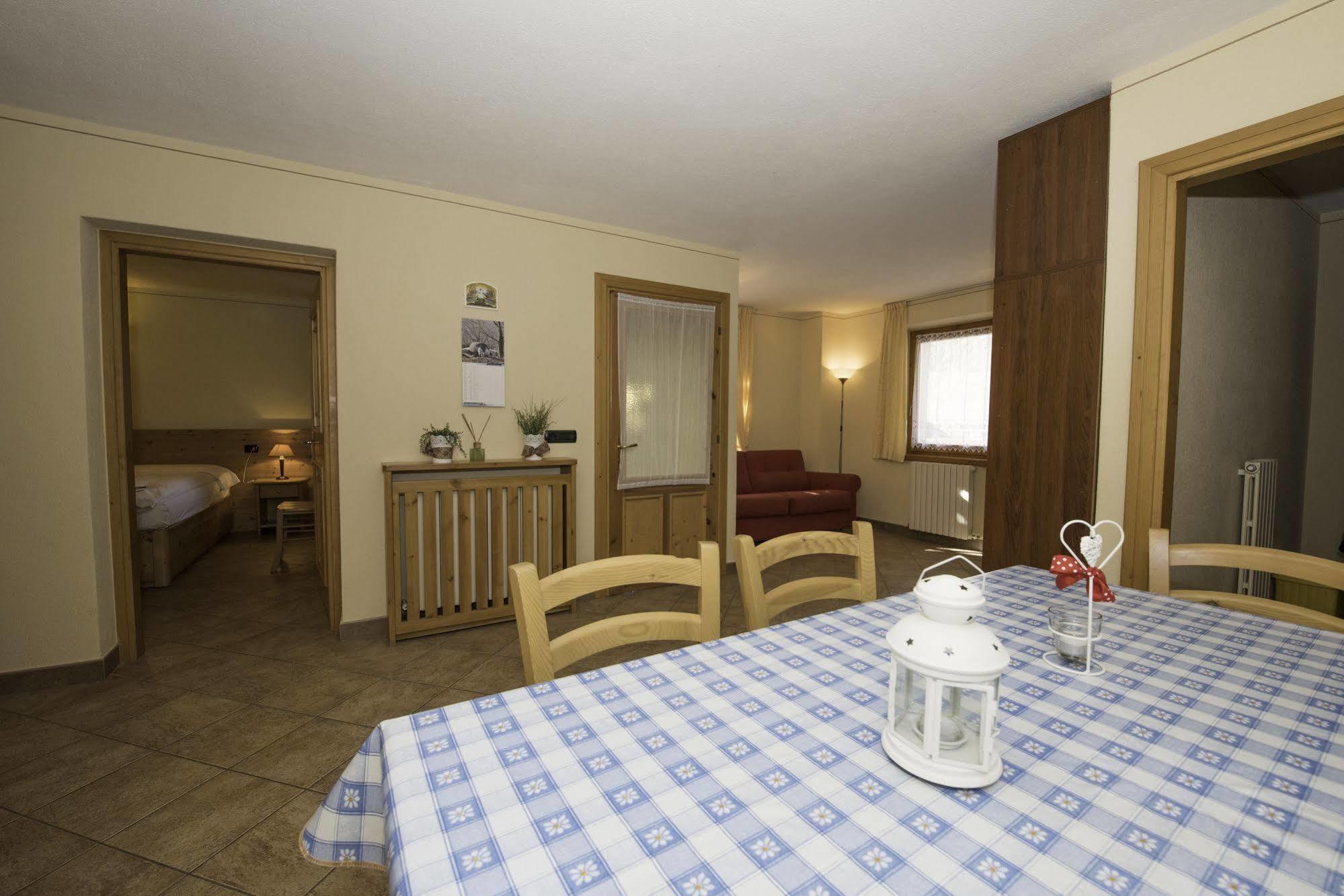 Appartamento Levanto Livigno Luaran gambar