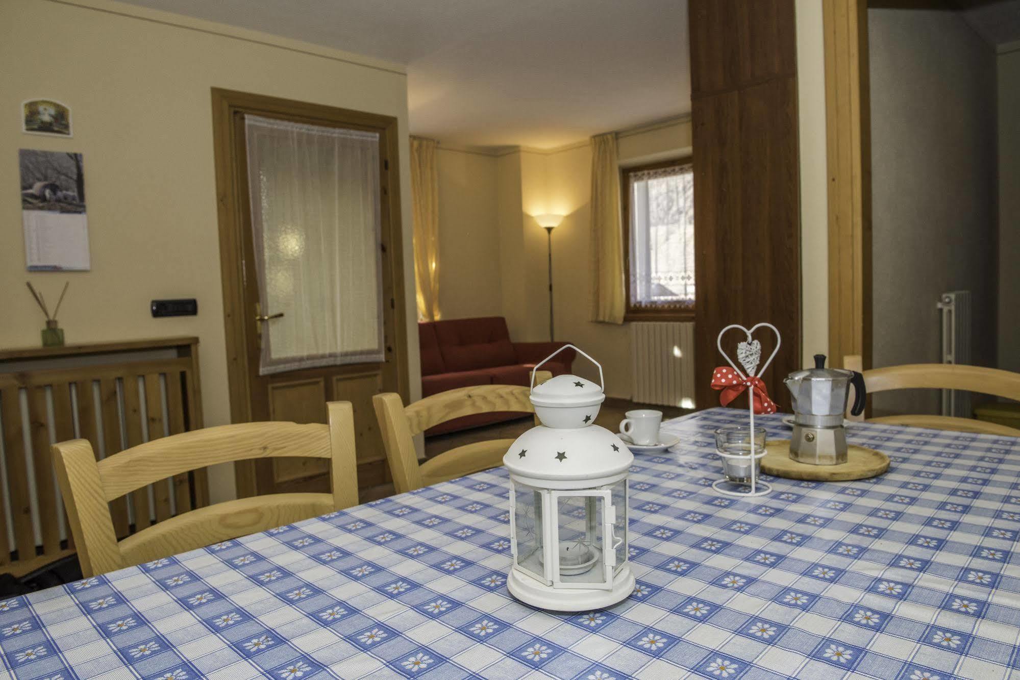 Appartamento Levanto Livigno Luaran gambar