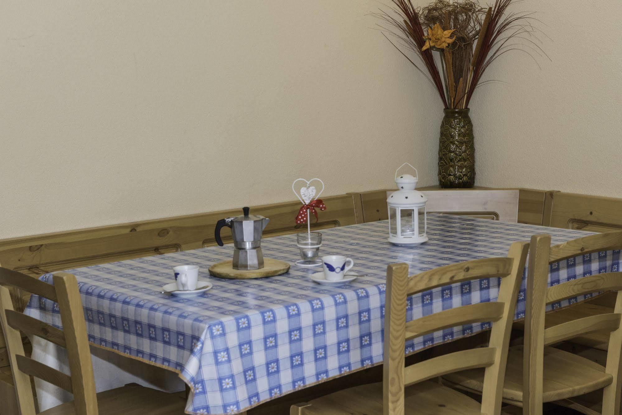 Appartamento Levanto Livigno Luaran gambar
